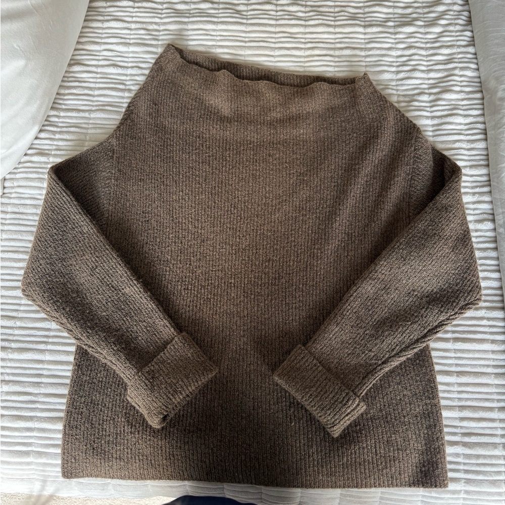 Wayf off the shoulder sweater